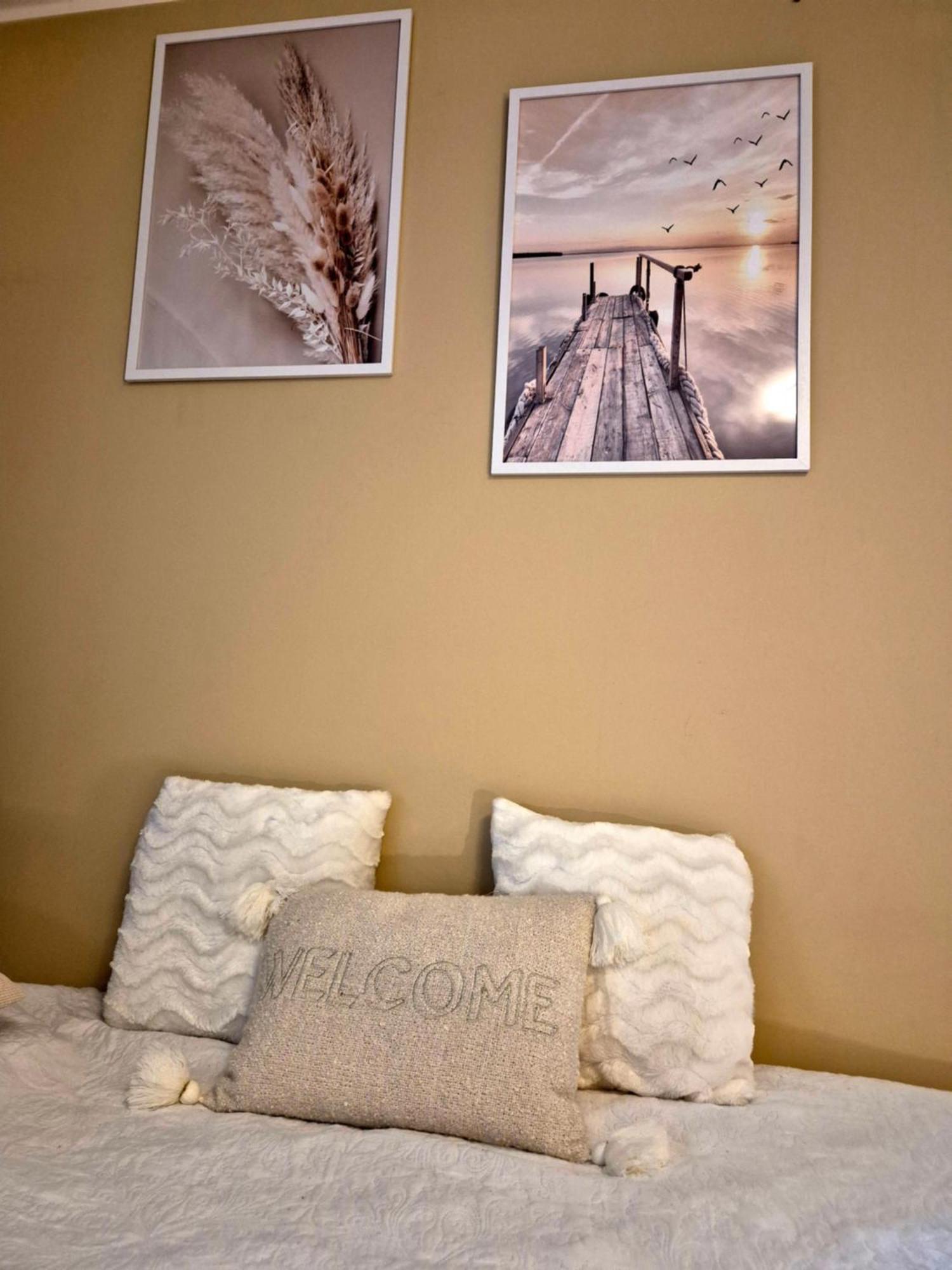 Klara Apartment Tartu Esterno foto