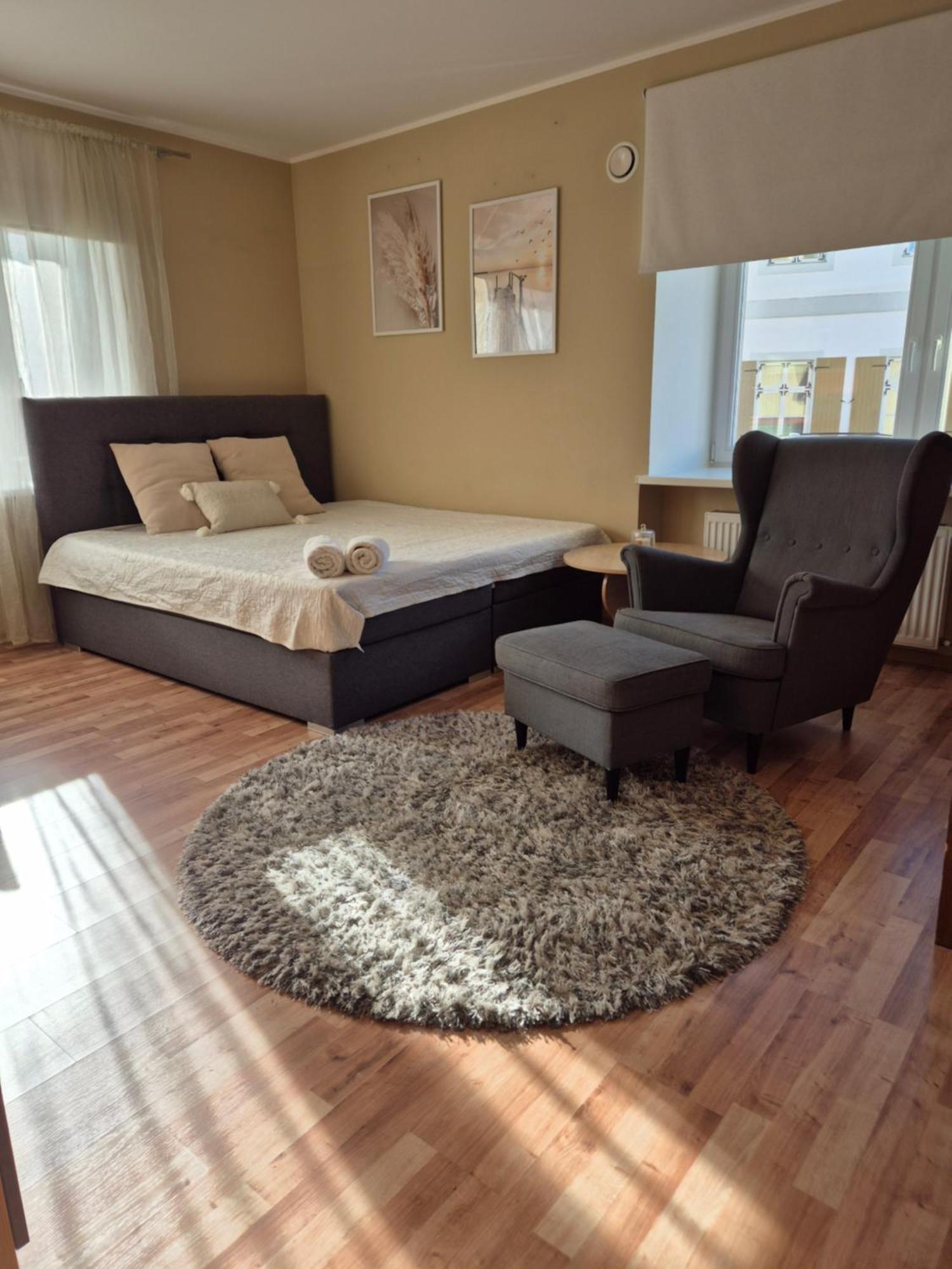 Klara Apartment Tartu Esterno foto