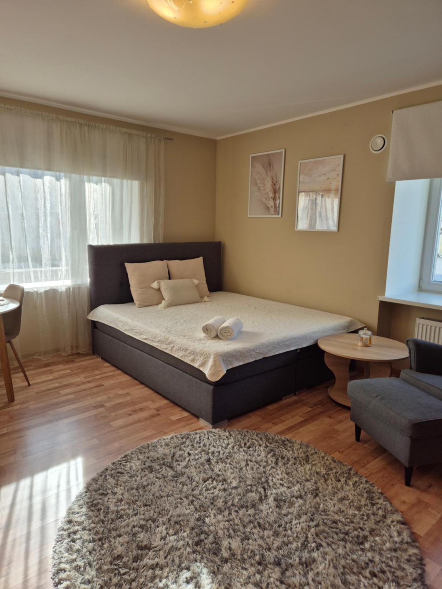 Klara Apartment Tartu Esterno foto